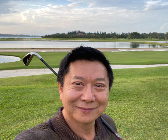 Dr. Milton Seigi Hayashi destaca a importância do preparo físico para evolução no golf.