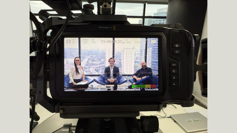 Descubra com Ian dos Anjos Cunha como unir narrativa, credibilidade e visão para criar um pitch que realmente marca.